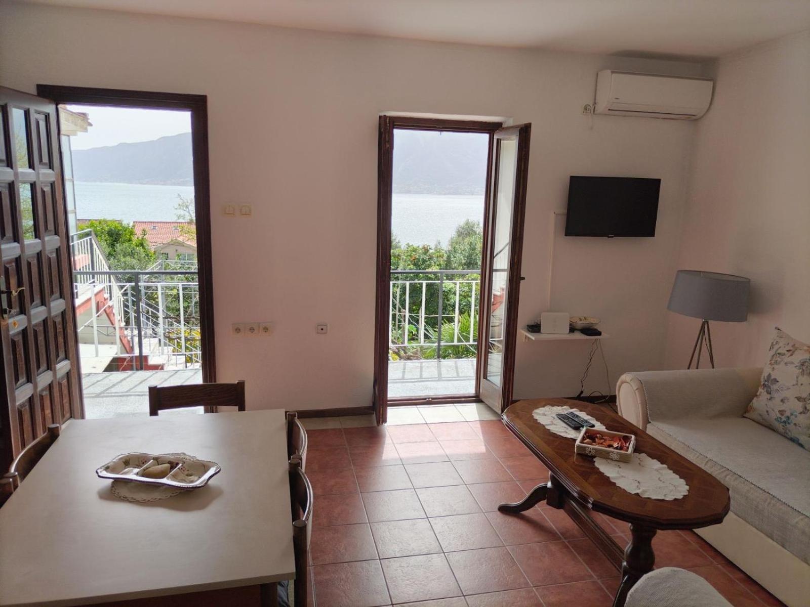 Apartment Ivana Котор Екстериор снимка