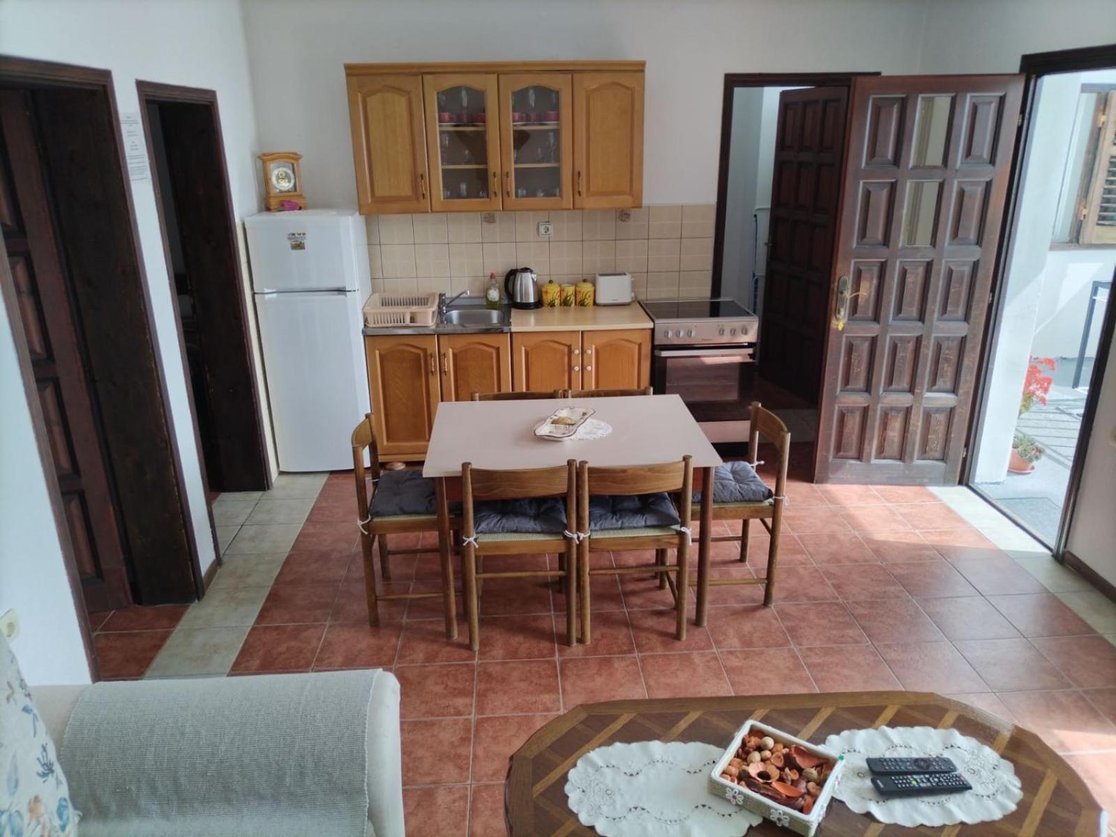 Apartment Ivana Котор Екстериор снимка