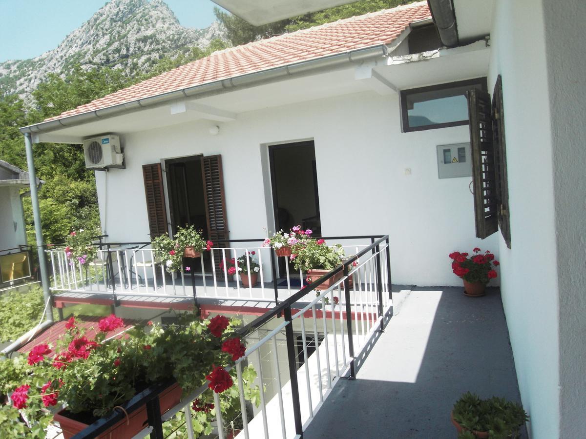 Apartment Ivana Котор Екстериор снимка